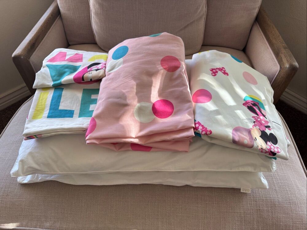 2 Thresholdstandard pillows shams fitted & bed sheet Dinsey Minnie Mouse clubhou